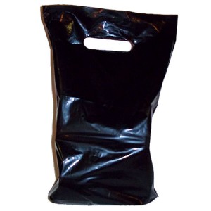 RTD-1695 : Black Plastic Small 8-inch Party Favor Bag at MovieNightParty.com