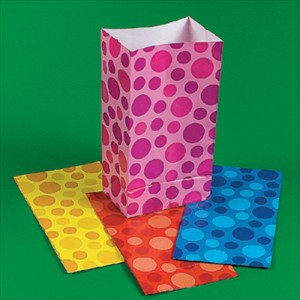 RTD-2327 : Assorted Color Polka-Dot Paper Treat Bags at MovieNightParty.com