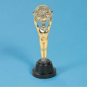 RTD-2956 : 9" Movie Reel Award Statue Trophy Plastic Hollywood Oscar Theme Party Favor Prop at MovieNightParty.com RTD-2956 : 9" Movie Reel Award Statue Trophy Plastic Hollywood Oscar Theme Party Favor Prop at MovieNightParty.com